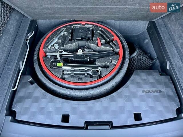 Черный Порше Каен, объемом двигателя 2.89 л и пробегом 76 тыс. км за 57800 $, фото 85 на Automoto.ua