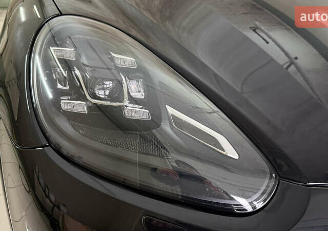 Чорний Порше Cayenne, об'ємом двигуна 3 л та пробігом 146 тис. км за 45500 $, фото 11 на Automoto.ua