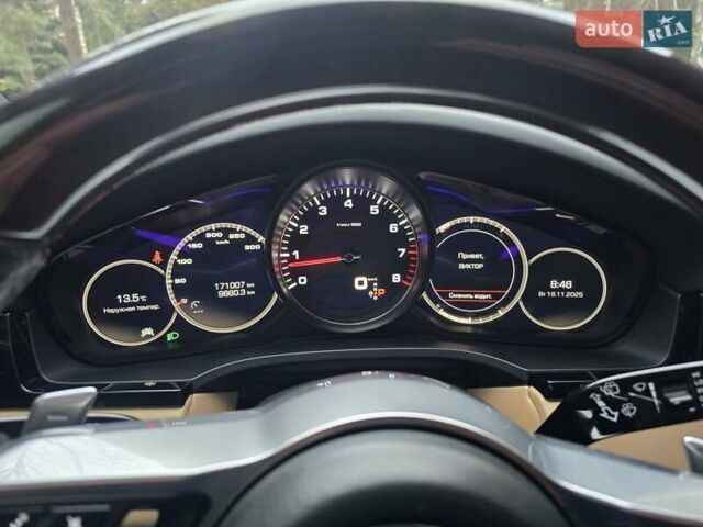 Черный Порше Каен, объемом двигателя 3 л и пробегом 170 тыс. км за 50000 $, фото 6 на Automoto.ua