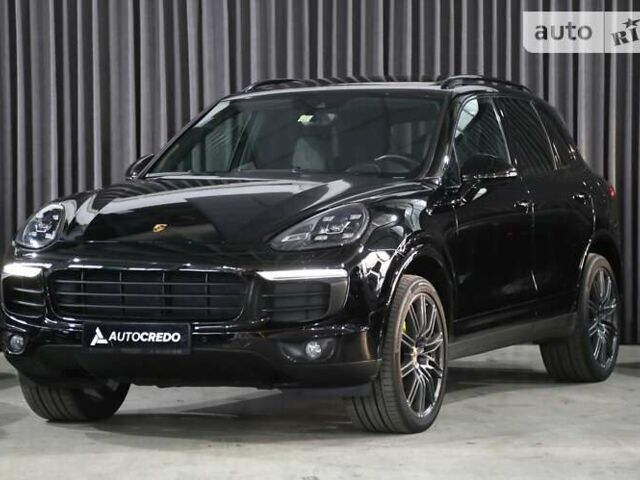 Чорний Порше Cayenne, об'ємом двигуна 3 л та пробігом 72 тис. км за 45900 $, фото 2 на Automoto.ua