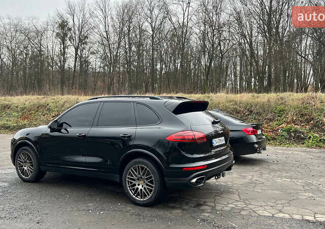Чорний Порше Cayenne, об'ємом двигуна 3.6 л та пробігом 185 тис. км за 36000 $, фото 1 на Automoto.ua