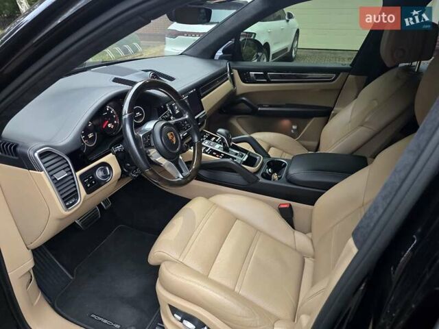 Черный Порше Каен, объемом двигателя 3 л и пробегом 170 тыс. км за 50000 $, фото 5 на Automoto.ua