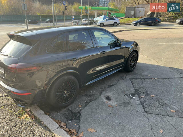 Черный Порше Каен, объемом двигателя 3.6 л и пробегом 88 тыс. км за 40000 $, фото 1 на Automoto.ua