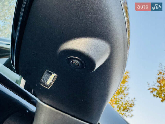 Черный Порше Каен, объемом двигателя 2.97 л и пробегом 131 тыс. км за 37999 $, фото 69 на Automoto.ua