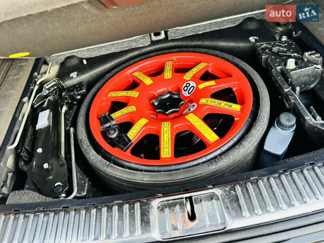 Черный Порше Каен, объемом двигателя 2.97 л и пробегом 131 тыс. км за 37999 $, фото 55 на Automoto.ua