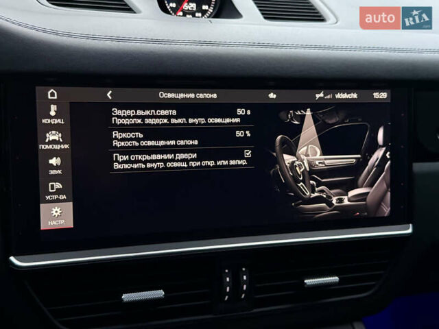 Чорний Порше Cayenne, об'ємом двигуна 2.9 л та пробігом 99 тис. км за 70000 $, фото 37 на Automoto.ua