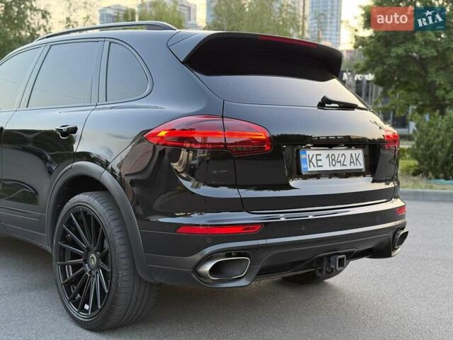 Черный Порше Каен, объемом двигателя 3.6 л и пробегом 99 тыс. км за 34000 $, фото 11 на Automoto.ua