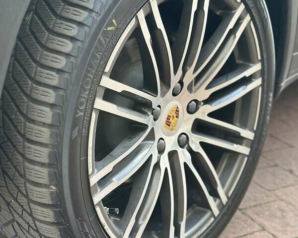 Черный Порше Каен, объемом двигателя 3.6 л и пробегом 64 тыс. км за 28999 $, фото 118 на Automoto.ua