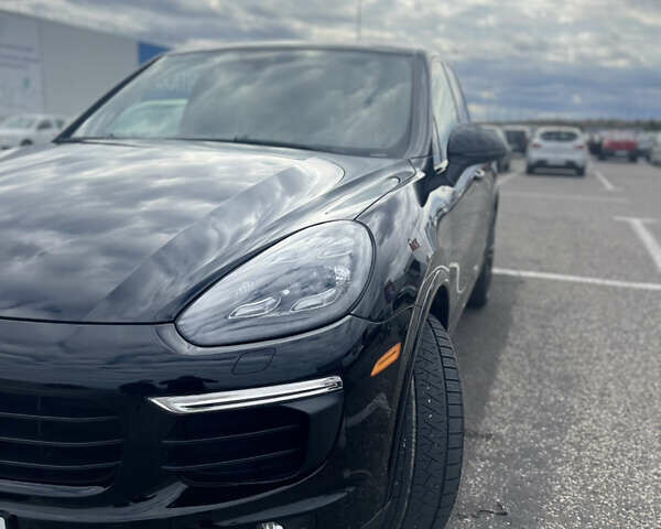 Чорний Порше Cayenne, об'ємом двигуна 3 л та пробігом 230 тис. км за 41000 $, фото 16 на Automoto.ua