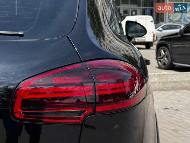 Чорний Порше Cayenne, об'ємом двигуна 3 л та пробігом 110 тис. км за 36000 $, фото 8 на Automoto.ua