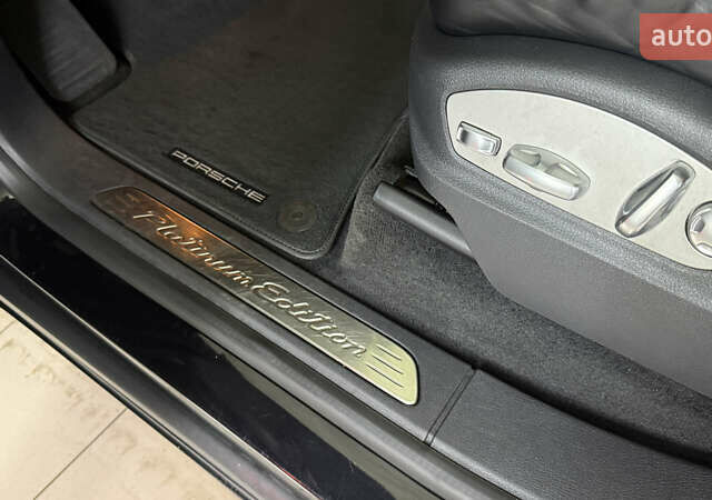 Чорний Порше Cayenne, об'ємом двигуна 3 л та пробігом 146 тис. км за 45500 $, фото 23 на Automoto.ua