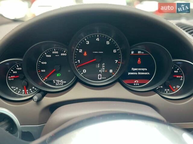 Чорний Порше Cayenne, об'ємом двигуна 3.6 л та пробігом 58 тис. км за 50000 $, фото 20 на Automoto.ua