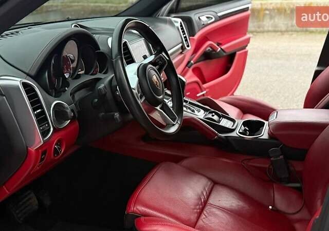 Чорний Порше Cayenne, об'ємом двигуна 3.6 л та пробігом 210 тис. км за 37999 $, фото 18 на Automoto.ua