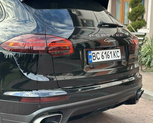 Черный Порше Каен, объемом двигателя 3.6 л и пробегом 64 тыс. км за 28999 $, фото 125 на Automoto.ua