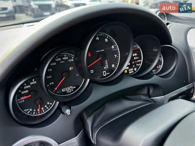 Чорний Порше Cayenne, об'ємом двигуна 3.6 л та пробігом 103 тис. км за 36000 $, фото 78 на Automoto.ua