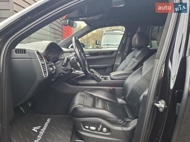 Черный Порше Каен, объемом двигателя 2.89 л и пробегом 114 тыс. км за 55555 $, фото 9 на Automoto.ua