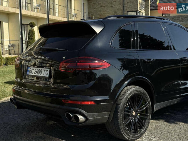 Чорний Порше Cayenne, об'ємом двигуна 3 л та пробігом 155 тис. км за 35000 $, фото 4 на Automoto.ua