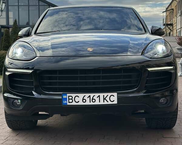 Черный Порше Каен, объемом двигателя 3.6 л и пробегом 64 тыс. км за 28999 $, фото 103 на Automoto.ua