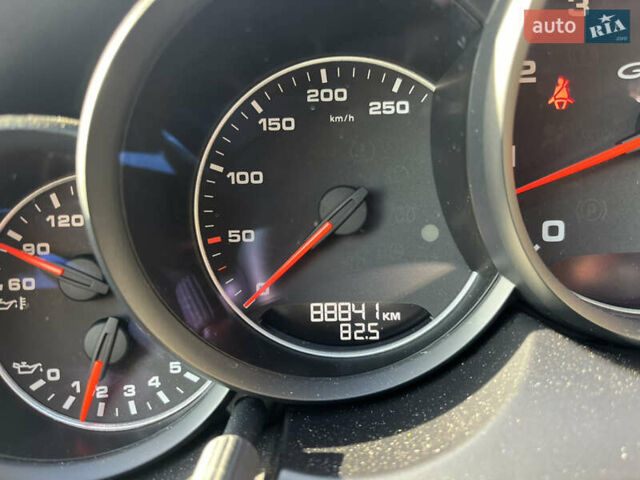 Черный Порше Каен, объемом двигателя 3.6 л и пробегом 88 тыс. км за 40000 $, фото 22 на Automoto.ua