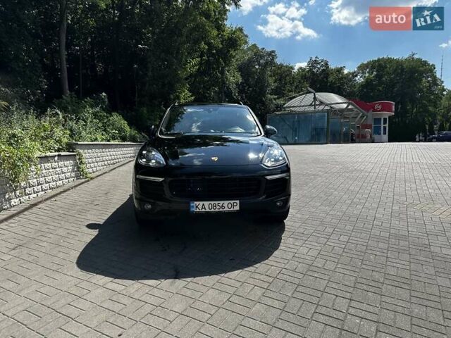 Чорний Порше Cayenne, об'ємом двигуна 3 л та пробігом 81 тис. км за 39950 $, фото 1 на Automoto.ua