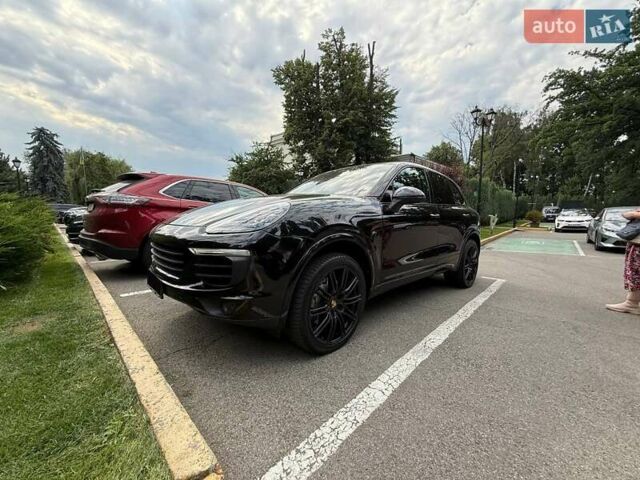 Порше Каен 2017 в Киеве на Automoto.ua Черный Порше Каен, объемом двигателя 3.6 л и пробегом 103 тыс. км за 38500 $, фото 1 на Automoto.ua