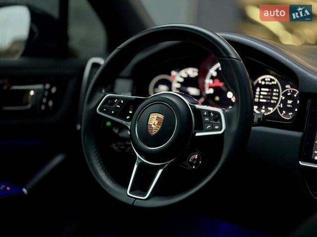 Чорний Порше Cayenne, об'ємом двигуна 2.9 л та пробігом 99 тис. км за 70000 $, фото 26 на Automoto.ua