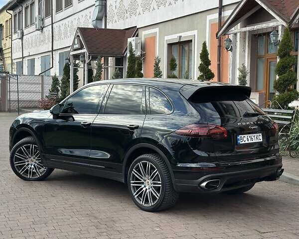 Черный Порше Каен, объемом двигателя 3.6 л и пробегом 64 тыс. км за 28999 $, фото 129 на Automoto.ua