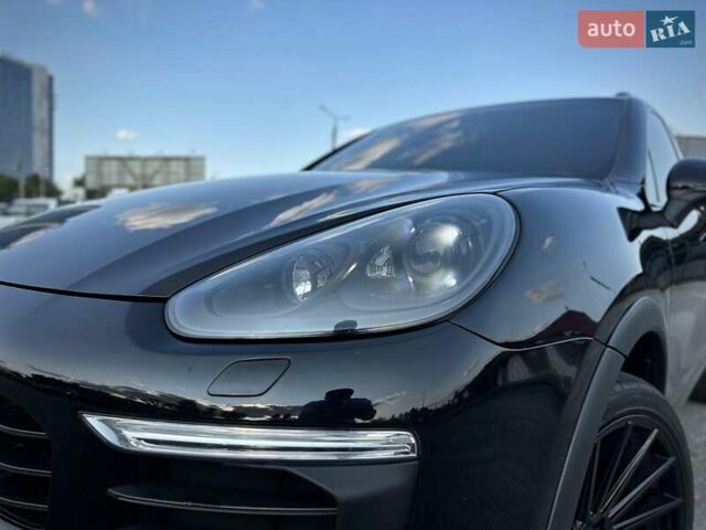 Чорний Порше Cayenne, об'ємом двигуна 3.6 л та пробігом 103 тис. км за 36000 $, фото 2 на Automoto.ua