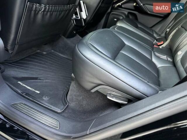 Чорний Порше Cayenne, об'ємом двигуна 3.6 л та пробігом 103 тис. км за 36000 $, фото 79 на Automoto.ua