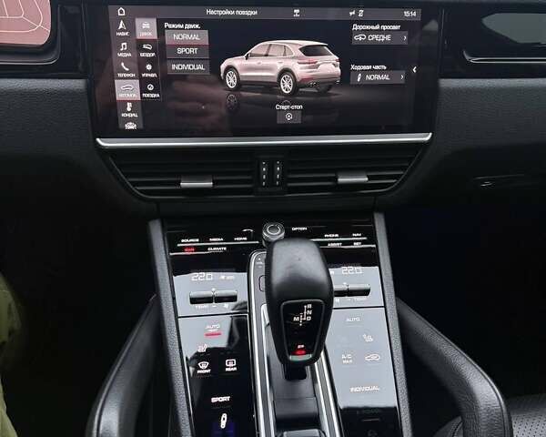 Чорний Порше Cayenne, об'ємом двигуна 3 л та пробігом 133 тис. км за 58000 $, фото 13 на Automoto.ua