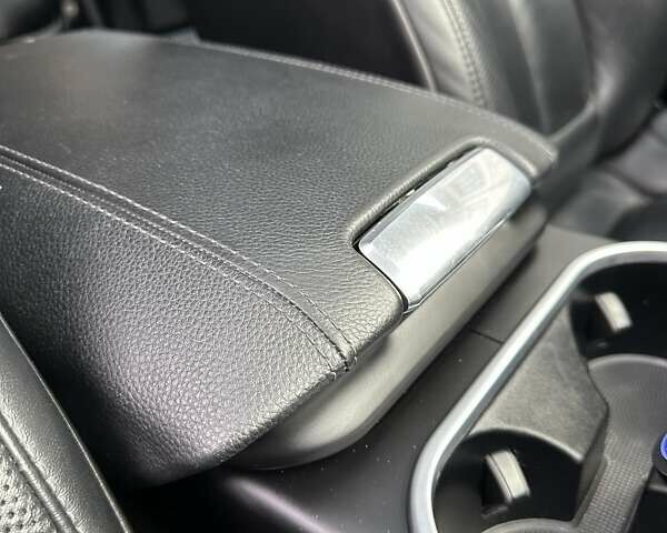 Черный Порше Каен, объемом двигателя 3.6 л и пробегом 64 тыс. км за 28999 $, фото 71 на Automoto.ua