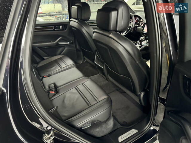 Черный Порше Каен, объемом двигателя 3 л и пробегом 99 тыс. км за 43800 $, фото 12 на Automoto.ua