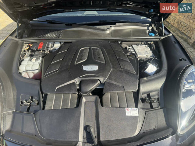 Черный Порше Каен, объемом двигателя 3 л и пробегом 109 тыс. км за 52500 $, фото 86 на Automoto.ua