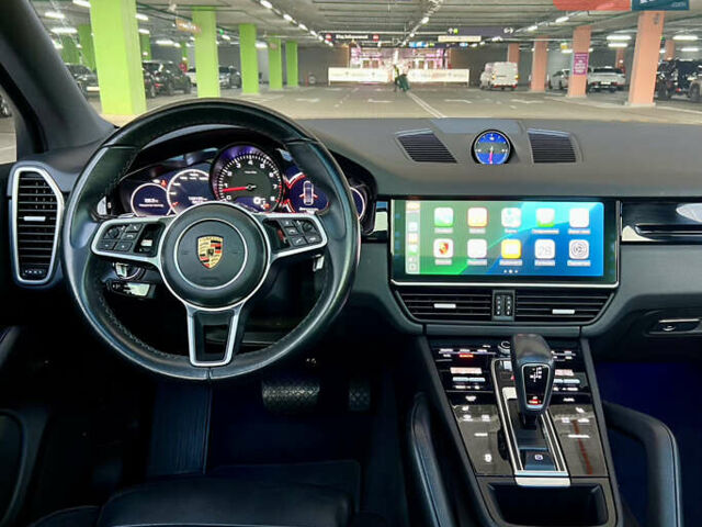 Черный Порше Каен, объемом двигателя 3 л и пробегом 133 тыс. км за 47000 $, фото 33 на Automoto.ua