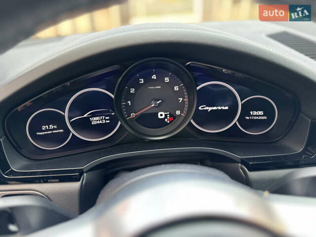 Черный Порше Каен, объемом двигателя 3 л и пробегом 109 тыс. км за 52500 $, фото 39 на Automoto.ua