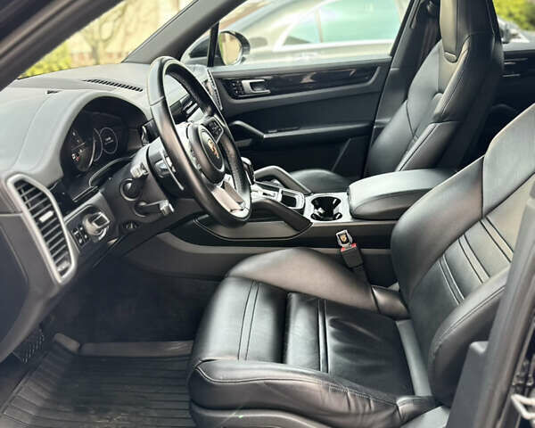 Черный Порше Каен, объемом двигателя 3 л и пробегом 109 тыс. км за 52500 $, фото 37 на Automoto.ua