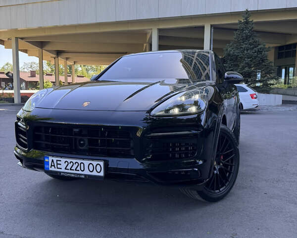 Черный Порше Каен, объемом двигателя 2.89 л и пробегом 108 тыс. км за 53900 $, фото 6 на Automoto.ua