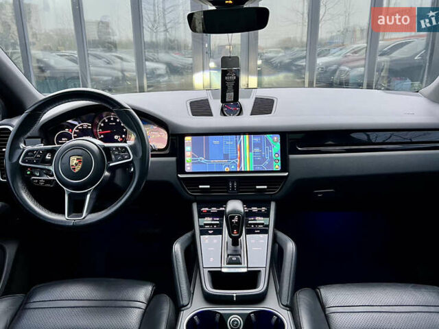 Чорний Порше Cayenne, об'ємом двигуна 3 л та пробігом 134 тис. км за 46000 $, фото 34 на Automoto.ua