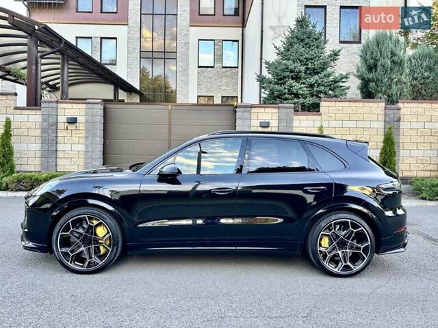 Чорний Порше Cayenne, об'ємом двигуна 4 л та пробігом 59 тис. км за 111111 $, фото 33 на Automoto.ua