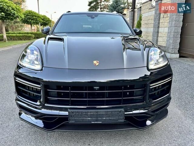Чорний Порше Cayenne, об'ємом двигуна 4 л та пробігом 59 тис. км за 111111 $, фото 23 на Automoto.ua