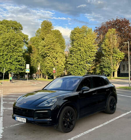 Черный Порше Каен, объемом двигателя 3 л и пробегом 125 тыс. км за 51000 $, фото 18 на Automoto.ua
