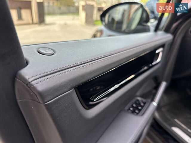 Черный Порше Каен, объемом двигателя 3 л и пробегом 109 тыс. км за 52500 $, фото 32 на Automoto.ua