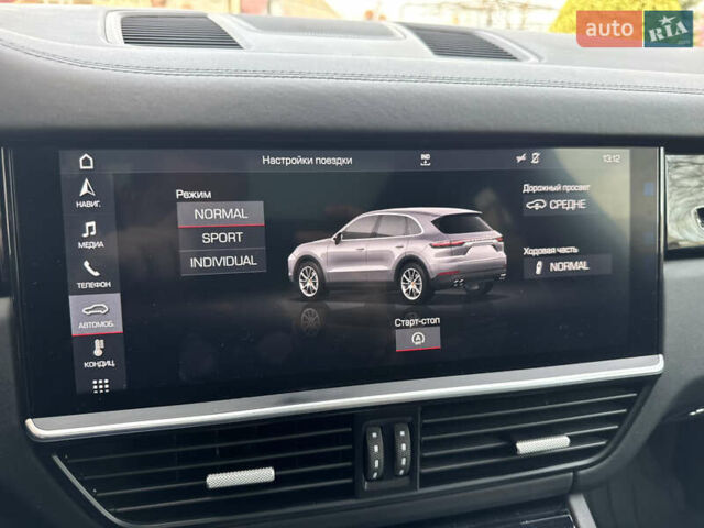 Черный Порше Каен, объемом двигателя 3 л и пробегом 109 тыс. км за 52500 $, фото 71 на Automoto.ua