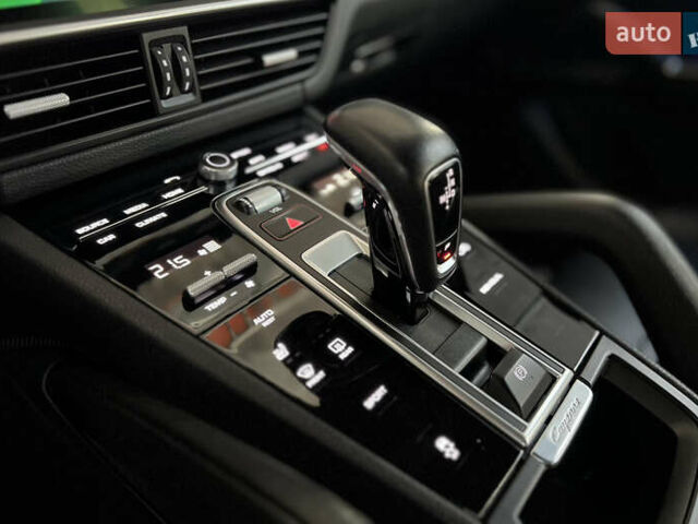 Черный Порше Каен, объемом двигателя 3 л и пробегом 133 тыс. км за 48999 $, фото 37 на Automoto.ua