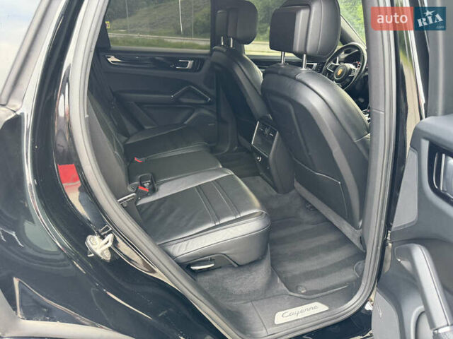 Черный Порше Каен, объемом двигателя 2.89 л и пробегом 110 тыс. км за 50900 $, фото 23 на Automoto.ua