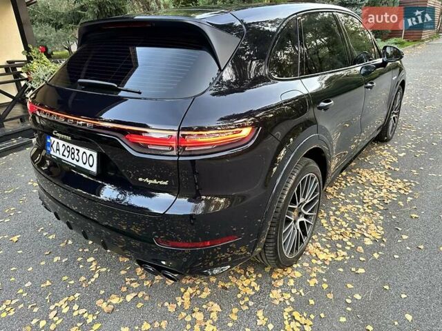 Черный Порше Каен, объемом двигателя 3 л и пробегом 170 тыс. км за 63500 $, фото 4 на Automoto.ua