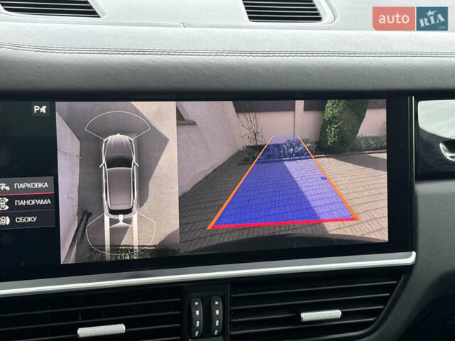 Черный Порше Каен, объемом двигателя 3 л и пробегом 109 тыс. км за 52500 $, фото 67 на Automoto.ua