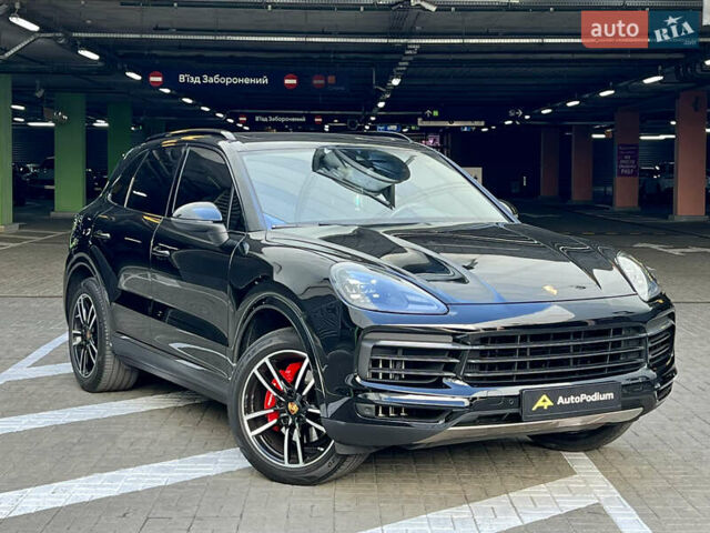 Черный Порше Каен, объемом двигателя 3 л и пробегом 133 тыс. км за 47000 $, фото 3 на Automoto.ua