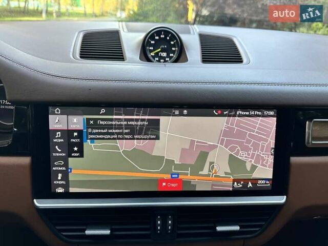 Черный Порше Каен, объемом двигателя 3 л и пробегом 170 тыс. км за 63500 $, фото 47 на Automoto.ua