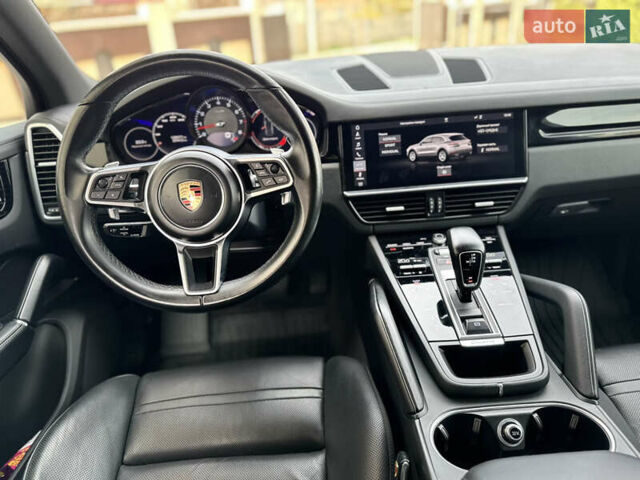 Черный Порше Каен, объемом двигателя 3 л и пробегом 109 тыс. км за 52500 $, фото 47 на Automoto.ua